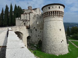 The medieval castle of Brescia, which towers over the city, would have been a constant and familiar presence in the life of Vincenzo Capirola.
